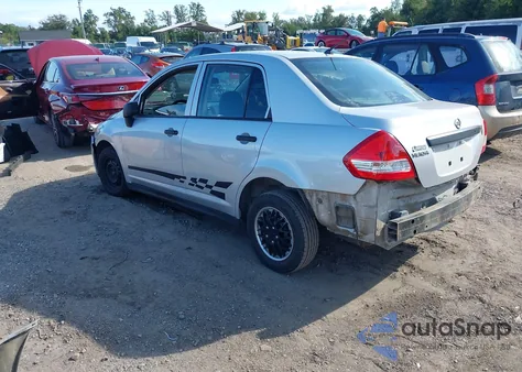 2010 Nissan Versa 1.6 z USA, uszkodzony, nr VIN 3N1CC1AP2AL416595